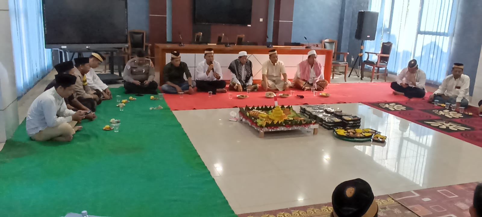 Camat Mekar Baru: Kemerdekaan Adalah Anugerah, Mari Kita Isi dengan Persatuan dan Pembangunan