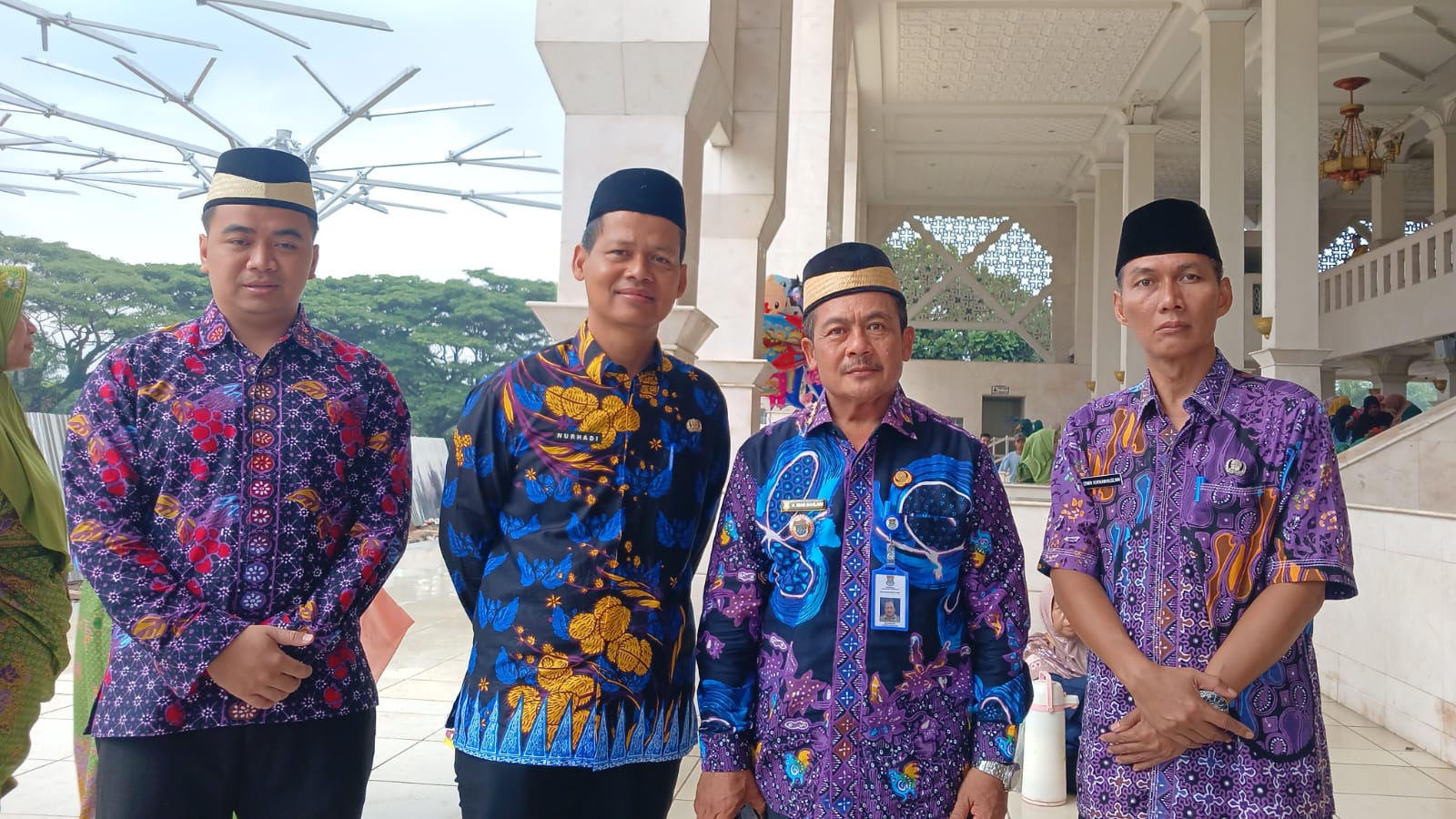 Maulid Nabi di Masjid Al Amjad, Camat Mekar Baru Teguhkan Semangat Teladani Akhlak Rasulullah